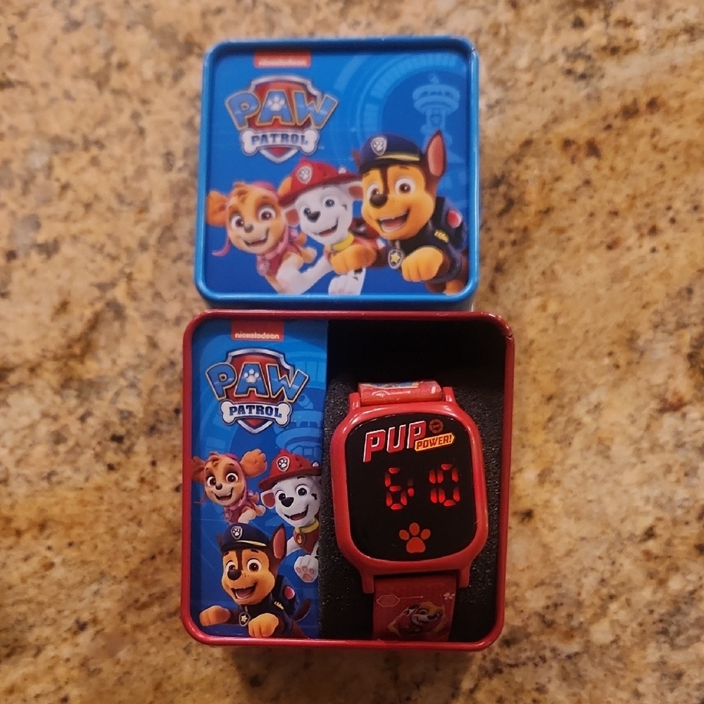 BRAND NEW! Paw Patrol Digital Kids Watch w/ Cute Box!
